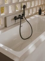 Crna Baterija za Kadu / Tuš Kadu ROCA ONA Black