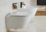 ROCA ONA Konzolna WC šolja Rimless sa Soft Close WC daskom ROCA ONA Konzolna WC šolja Rimless sa Soft Close WC daskom