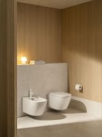 ROCA Meridian 2 Konzolna WC šolja RimFree VORTEX sa Soft Close WC daskom ROCA Meridian 2 Konzolna WC šolja RimFree VORTEX sa Soft Close WC daskom