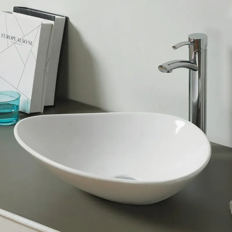 Rubicer Nadgradni Lavabo 53x41,5 cm asimetrični Rubicer Nadgradni Lavabo 53x41,5 cm asimetrični